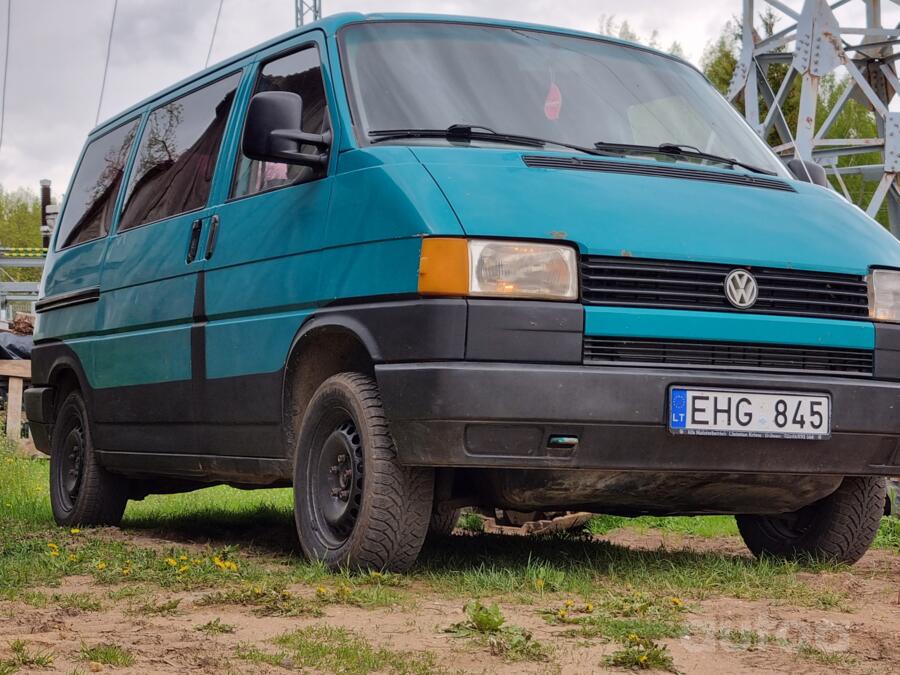 Volkswagen Caravelle T4 Minivan