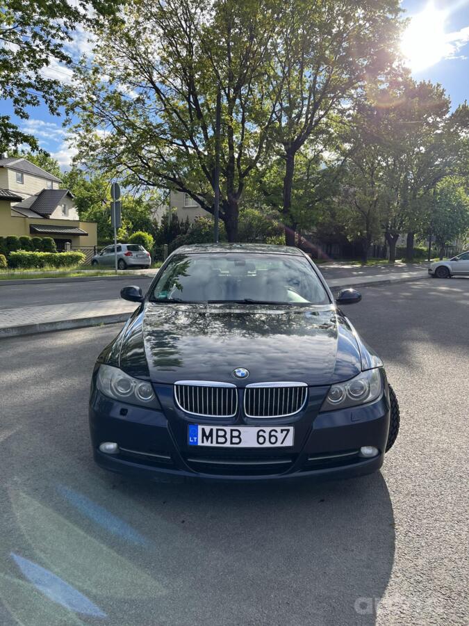 BMW 3 Series E90/E91/E92/E93 Sedan