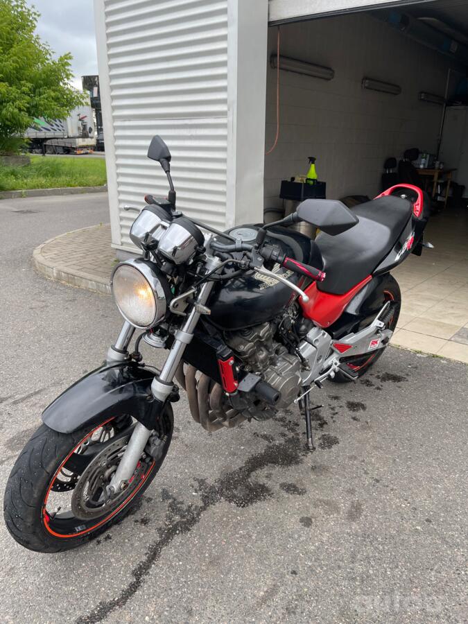 Honda CB