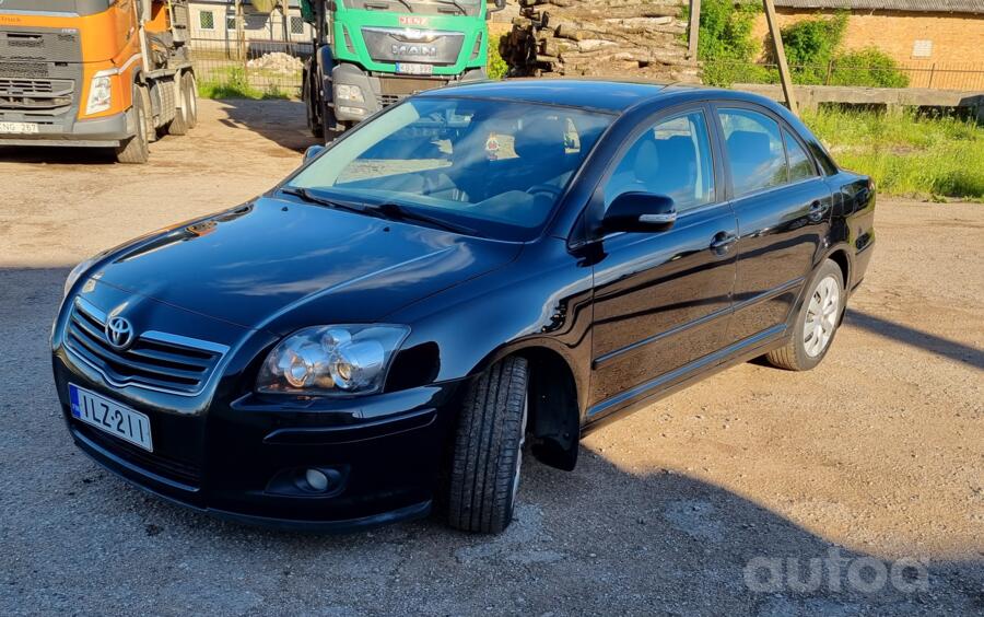 Toyota Avensis 2 generation [restyling] Sedan