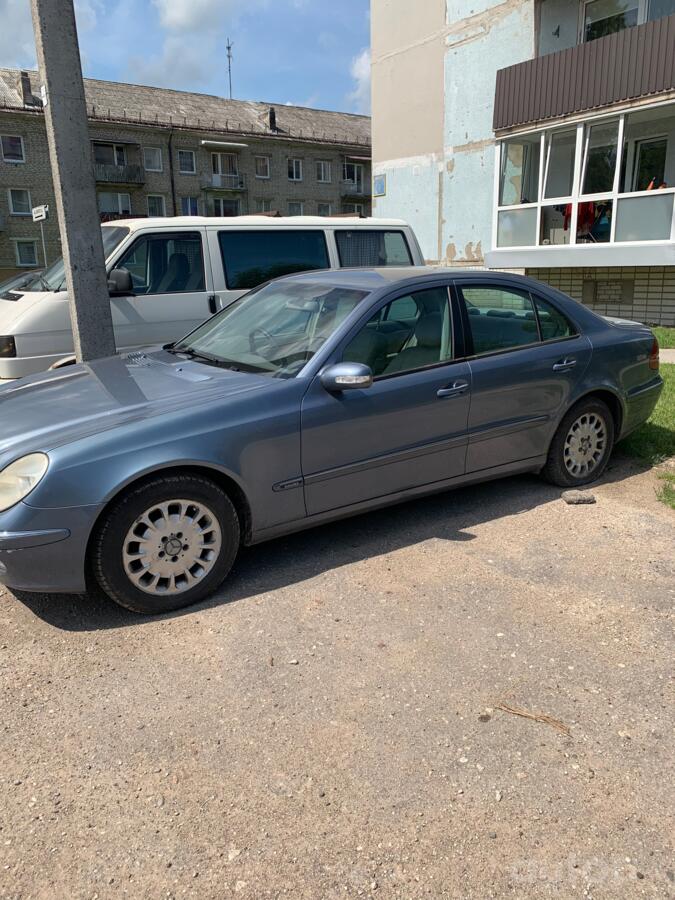 Mercedes-Benz E-Class E 220 wagon