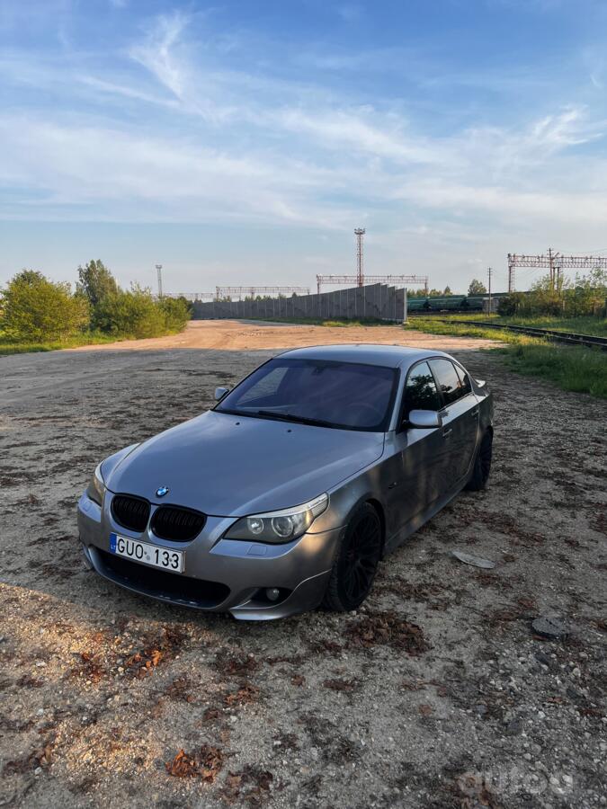 BMW 5 Series E60/E61 Sedan