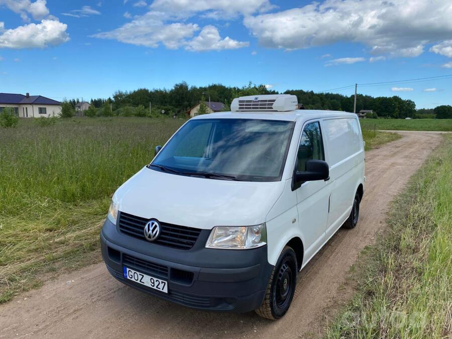 Volkswagen Transporter T5 Minivan 4-doors