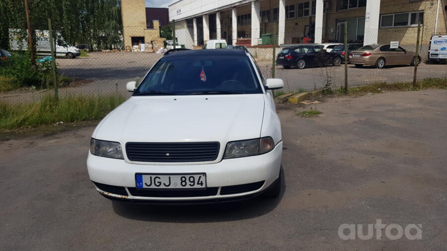 Audi A4 B5 Avant wagon 5-doors