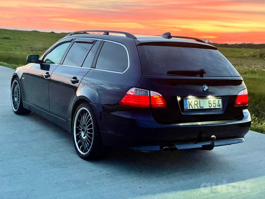 BMW 5 Series E60/E61 Touring wagon