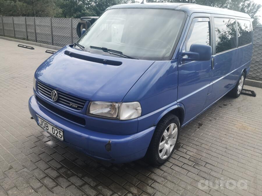 Volkswagen Caravelle T4 Minivan