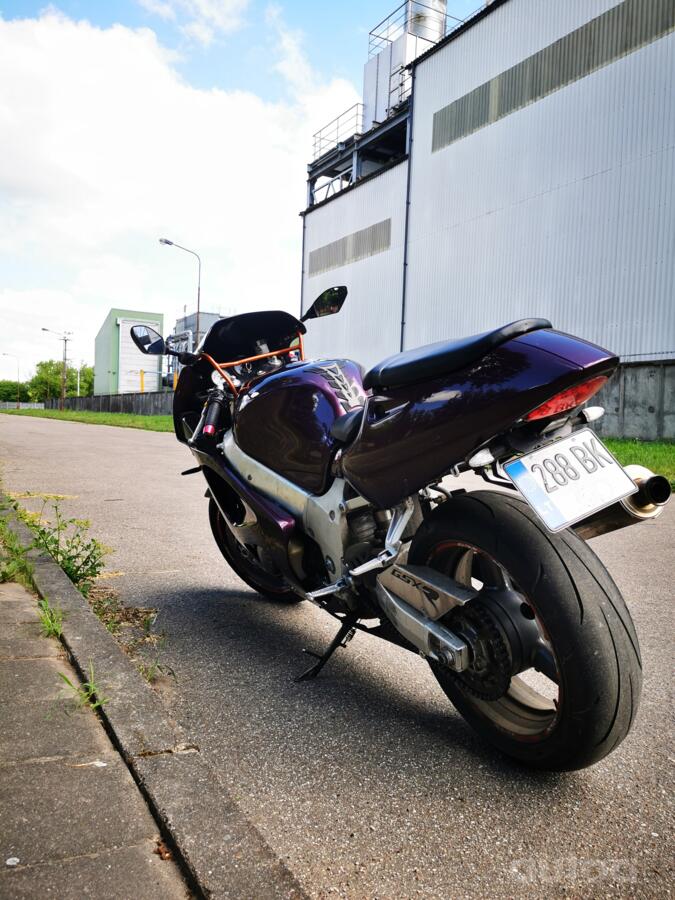 Suzuki GSX-R