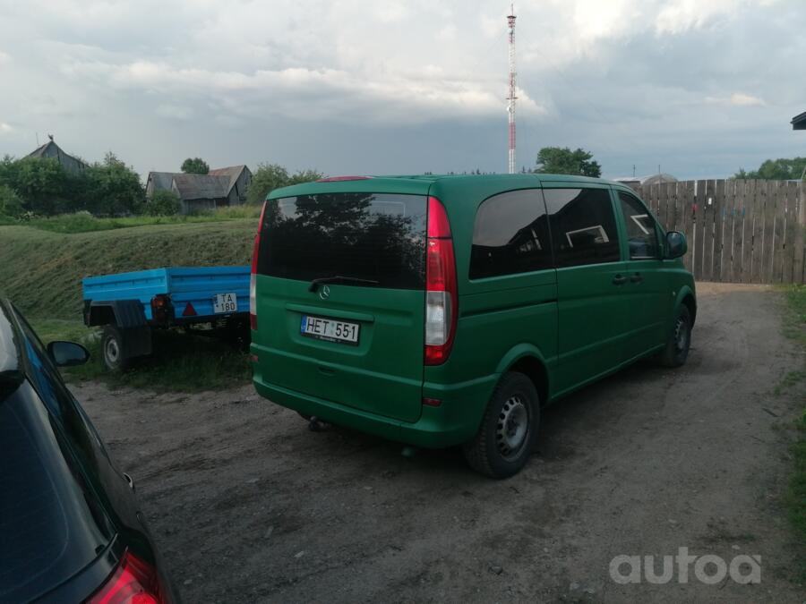 Mercedes-Benz Vito W639 Minivan 4-doors