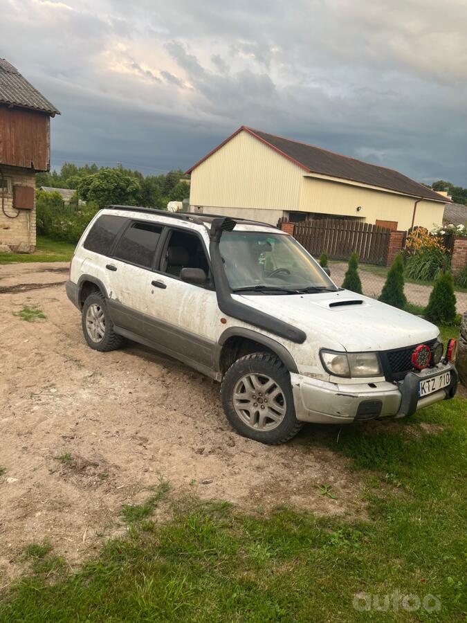 Subaru Forester 1 generation Crossover 5-doors