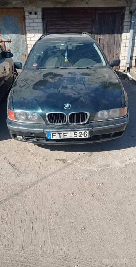 BMW 5 Series E39 Touring wagon