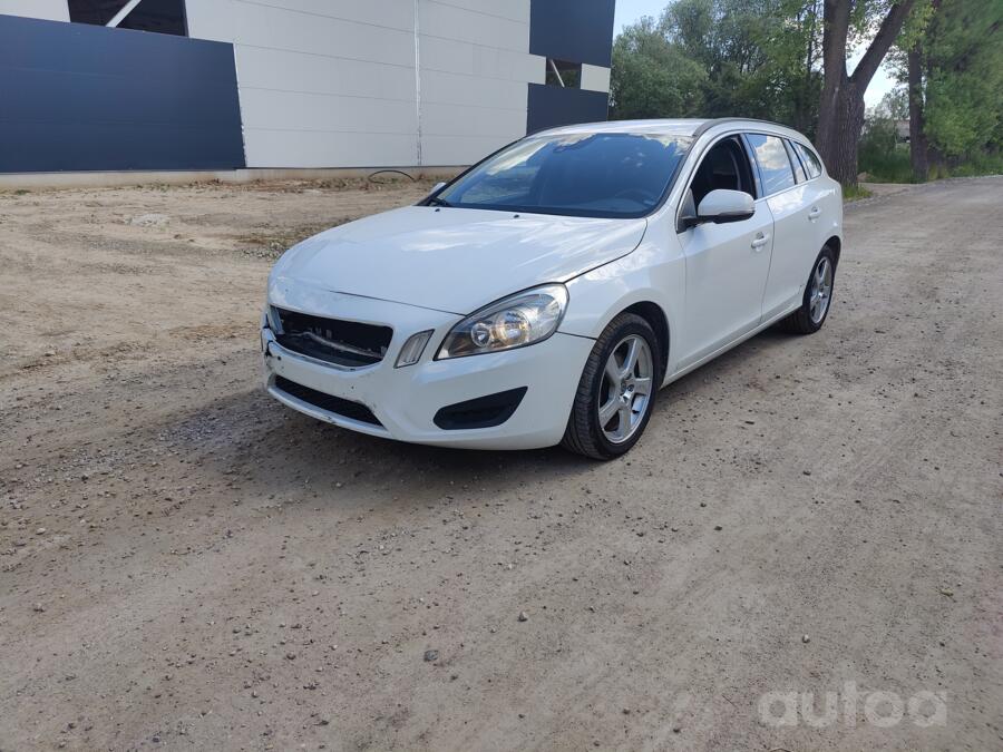 Volvo V60 1 generation wagon