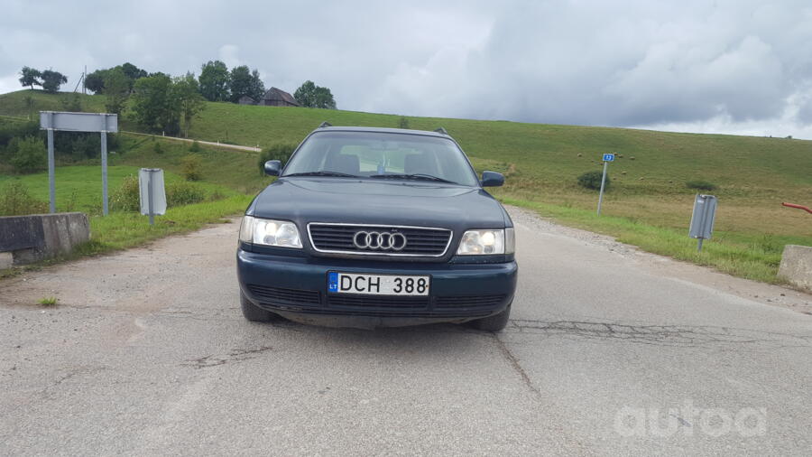 Audi A6 A4/C4 wagon