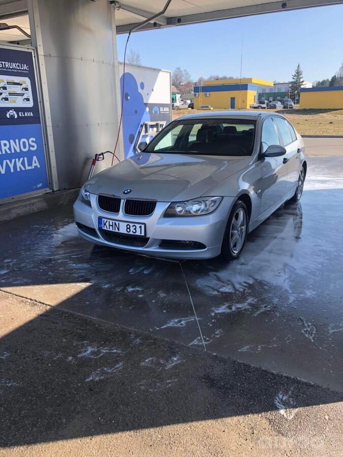 BMW 3 Series E90/E91/E92/E93 Sedan