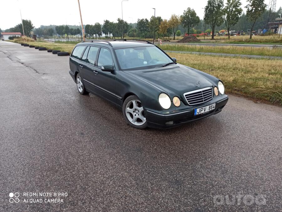 Mercedes-Benz E-Class W210 wagon 5-doors