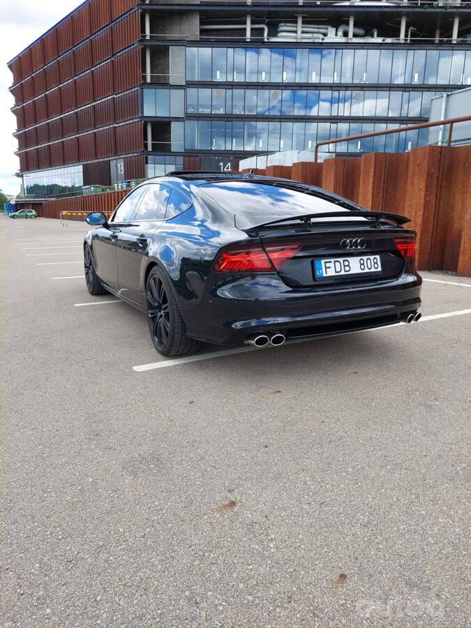 Audi A7 4G Sportback liftback