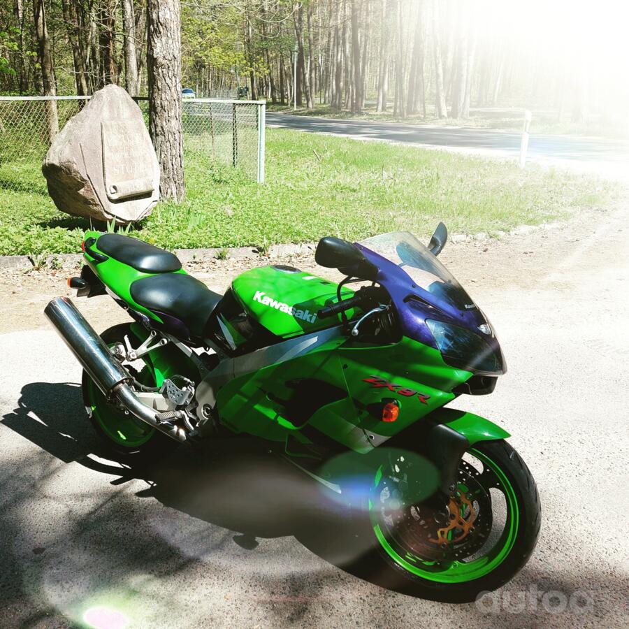 Kawasaki Ninja ZX-9R