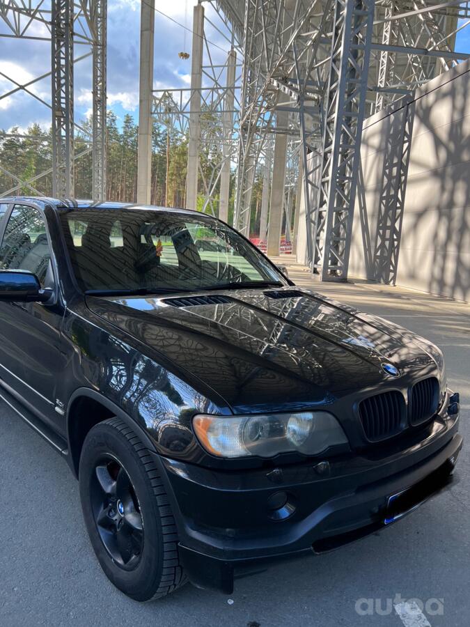 BMW X5 E53 Crossover