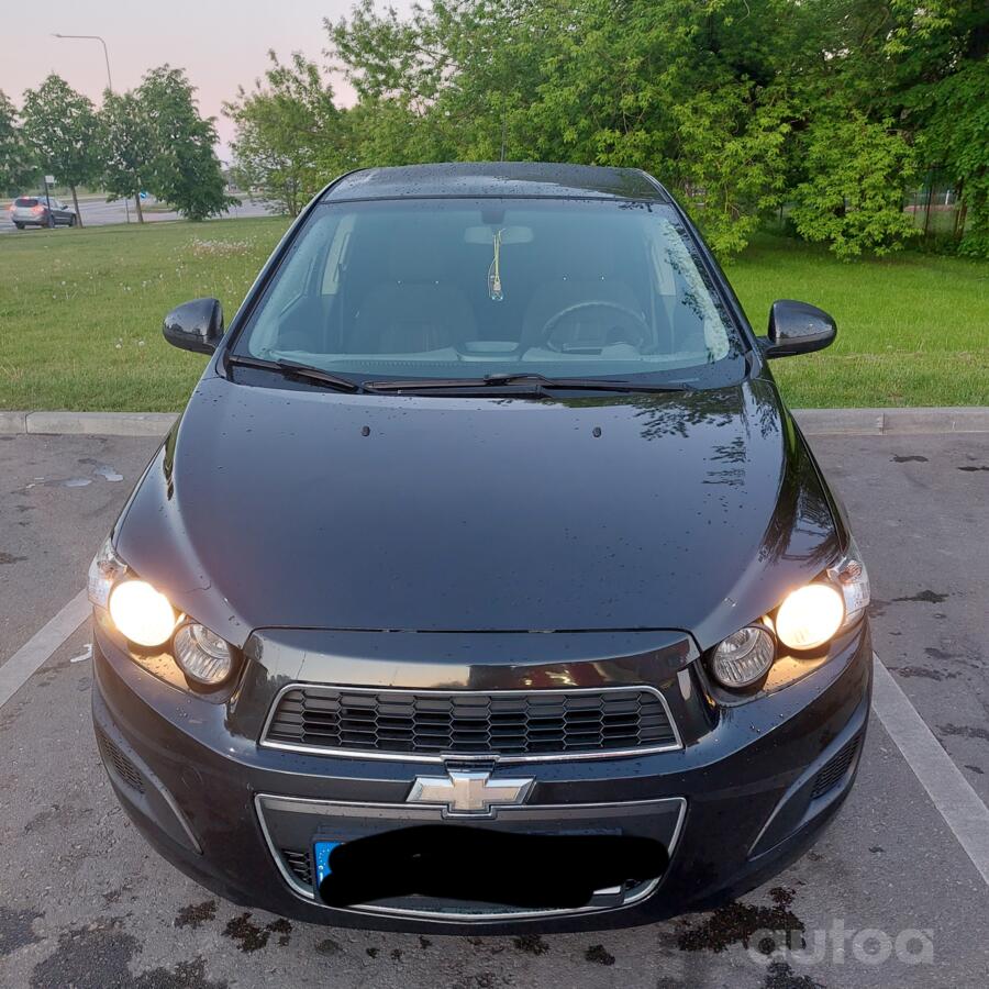 Chevrolet Aveo T300 Hatchback