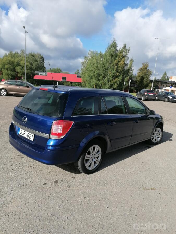 Opel Astra H wagon