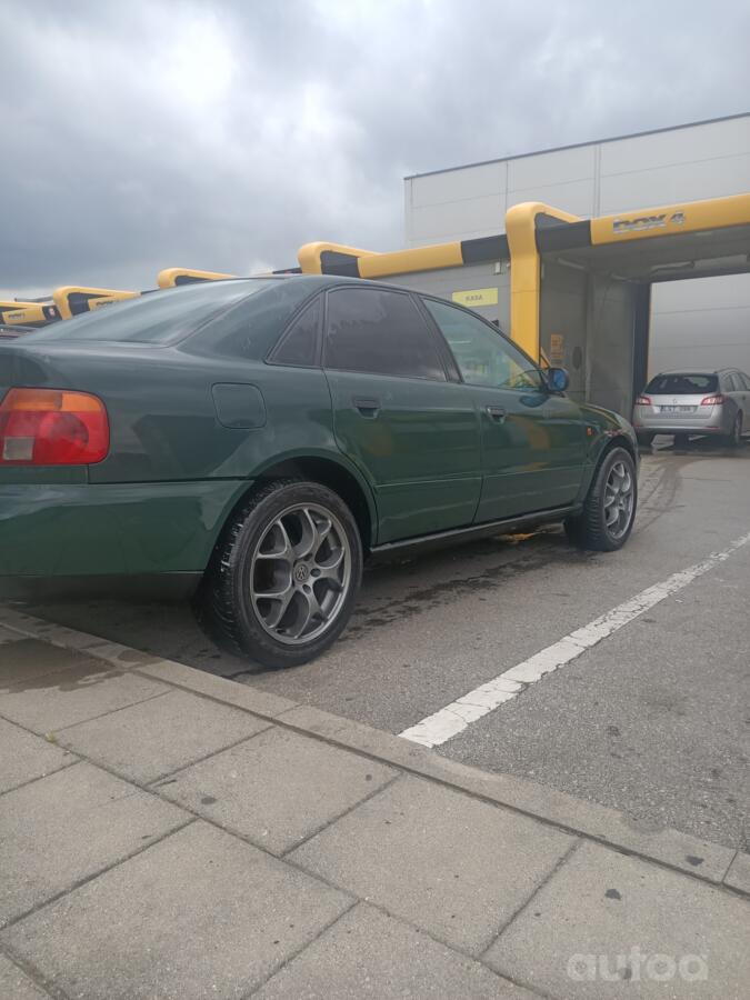 Audi A4 B5 Sedan