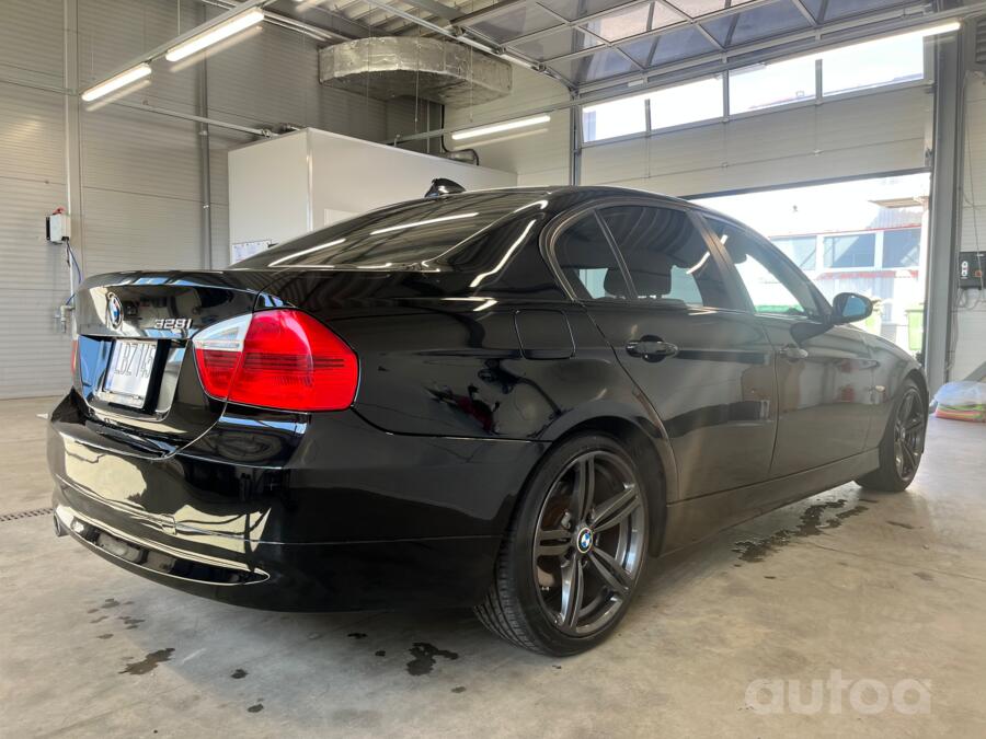 BMW 3 Series E90/E91/E92/E93 Sedan