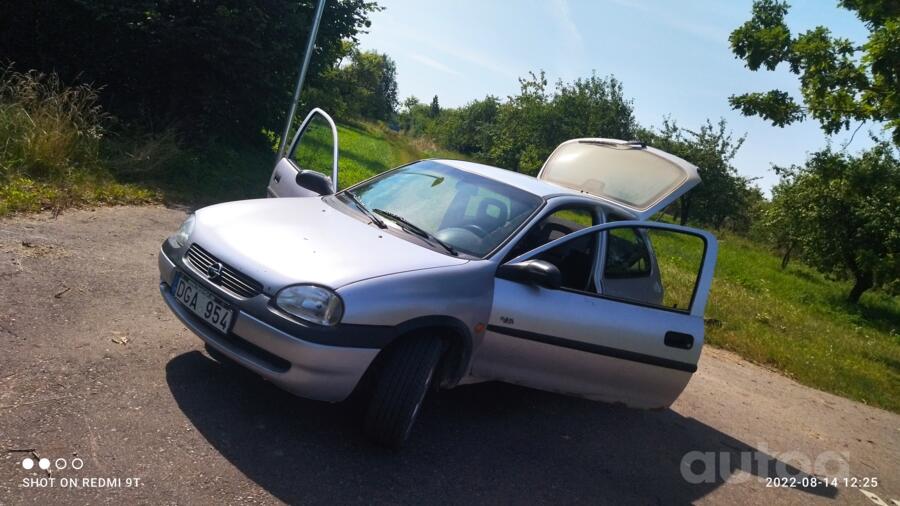 Opel Corsa B Hatchback 3-doors