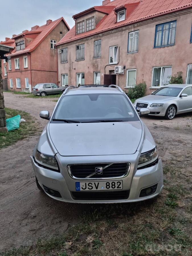 Volvo V50 1 generation [restyling]