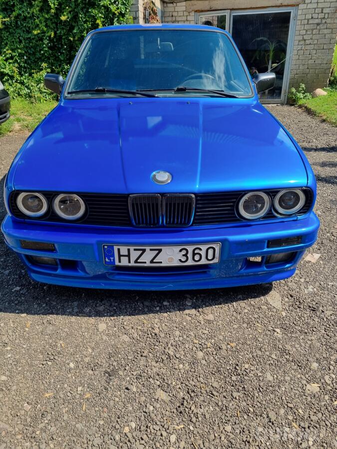 BMW 3 Series E30 [restyling] Sedan