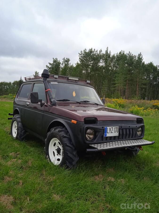 LADA (VAZ) 2121 (4x4)