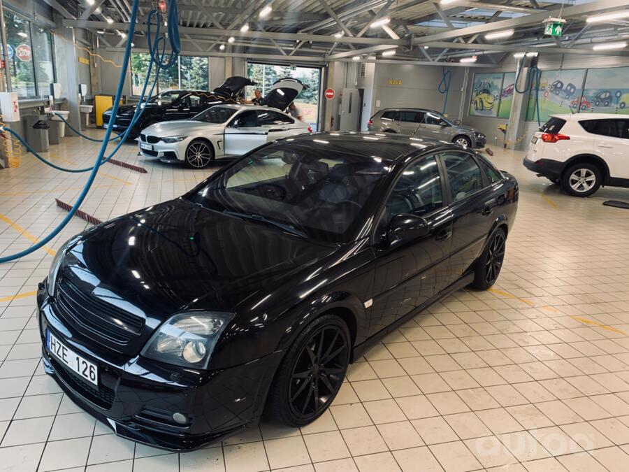 Opel Vectra C GTS hatchback