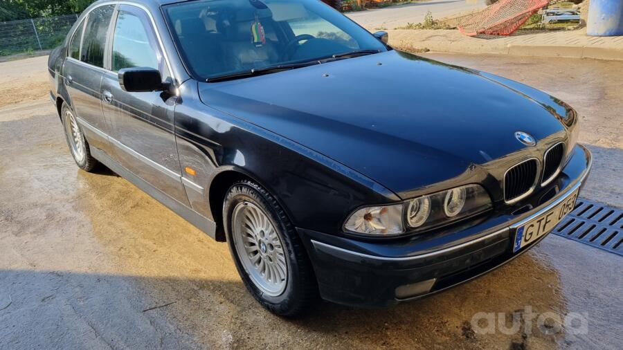 BMW 5 Series E39 Sedan 4-doors