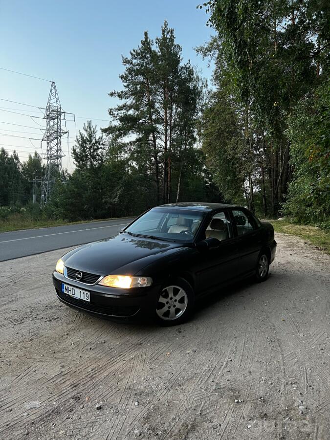 Opel Vectra B [restyling] Sedan 4-doors
