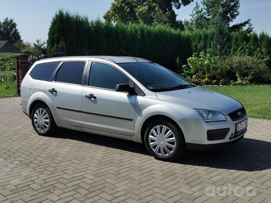 Ford Focus 2 generation wagon 5-doors