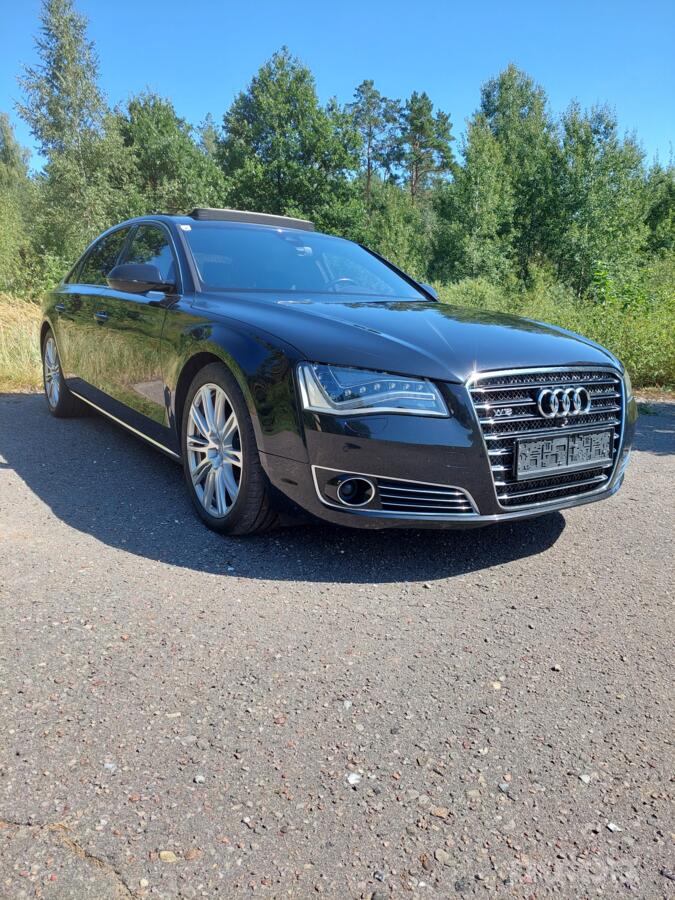 Audi A8 D4/4H Sedan