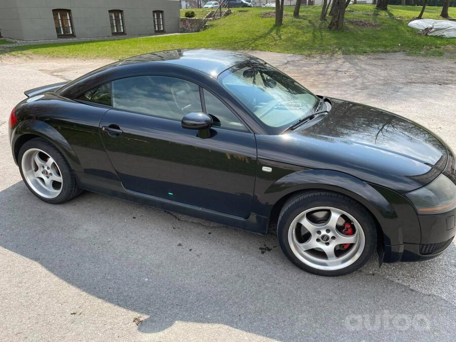 Audi TT 8N Coupe