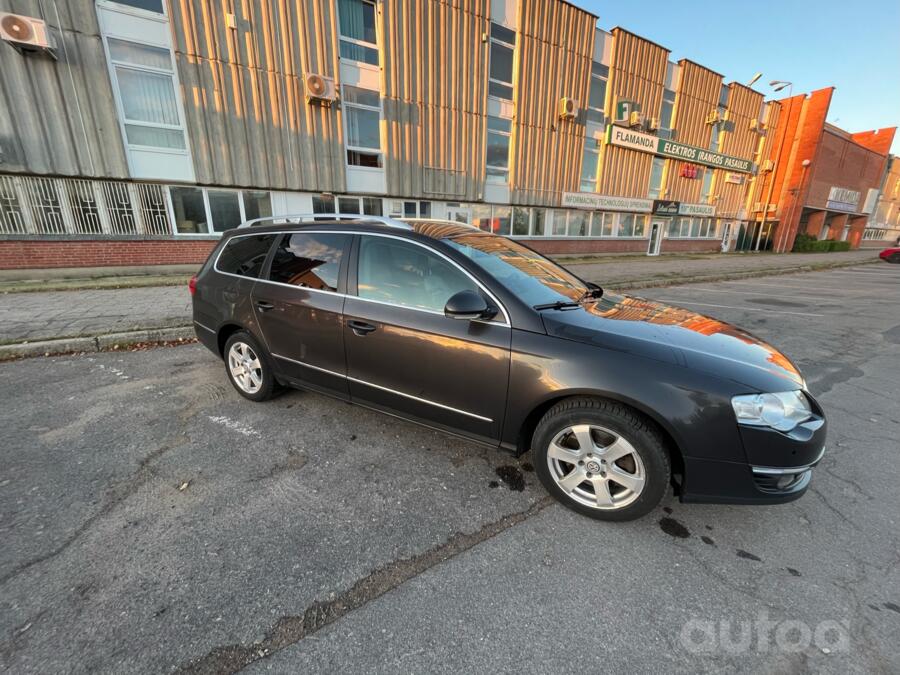 Volkswagen Passat B6 wagon 5-doors