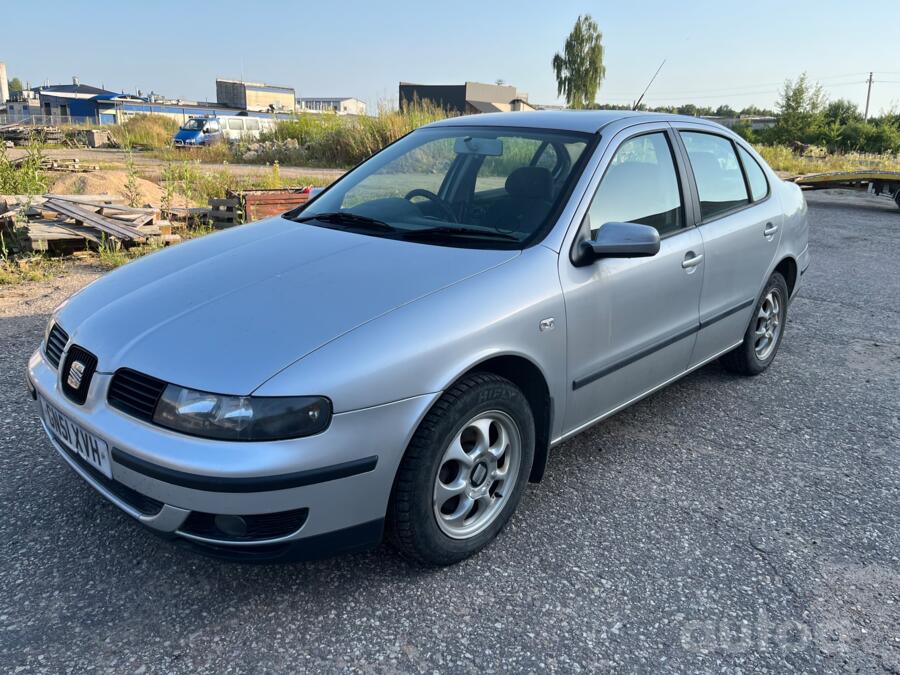 SEAT Toledo 2 generation Sedan