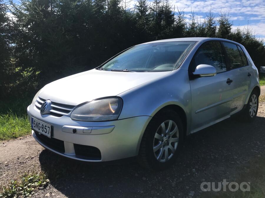 Volkswagen Golf 5 generation Hatchback 5-doors