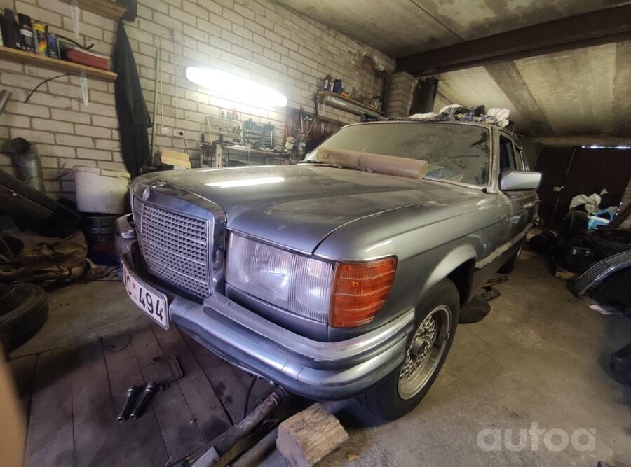 Mercedes-Benz S-Class W116 Sedan