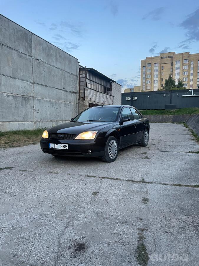 Ford Mondeo 3 generation Liftback