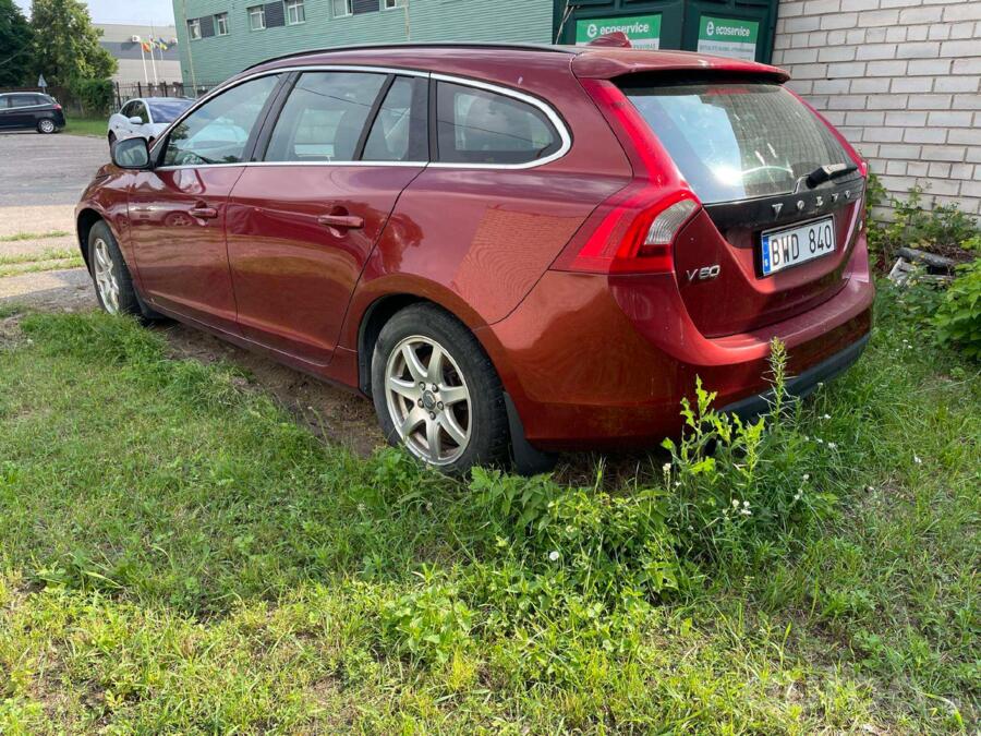 Volvo V60 1 generation wagon