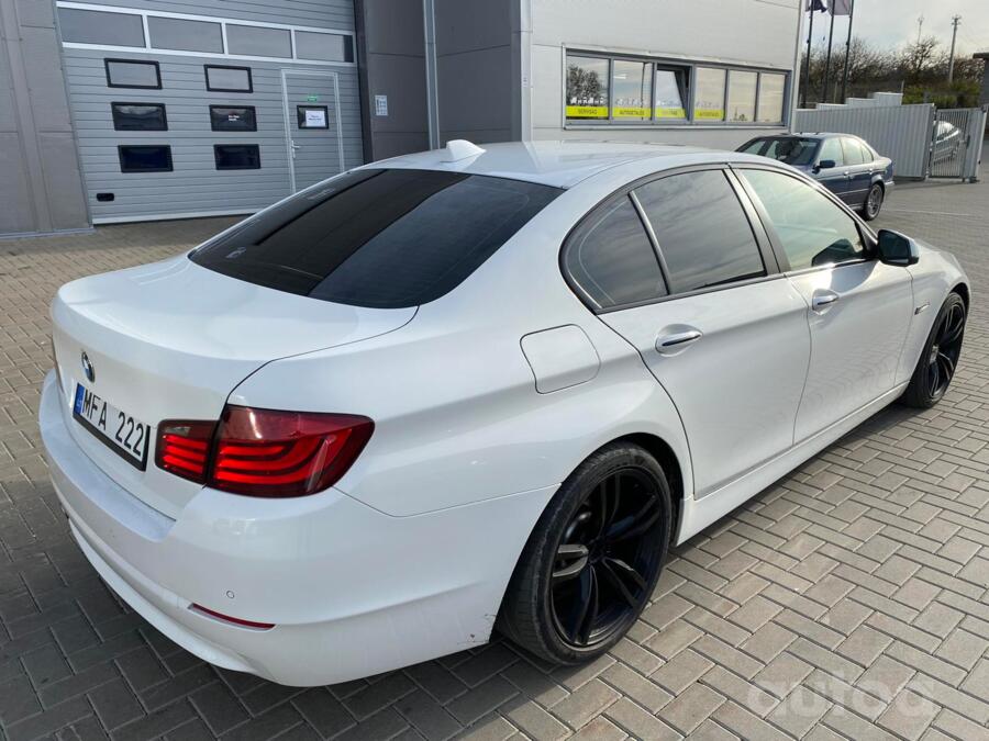 BMW 5 Series F07/F10/F11 Sedan