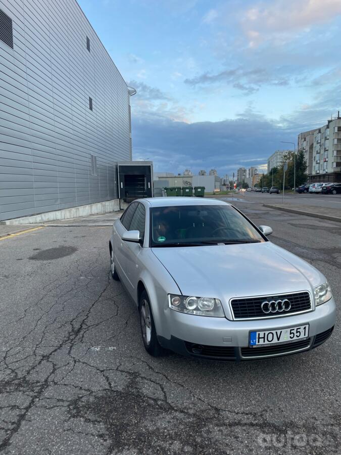Audi A4 B6 Sedan