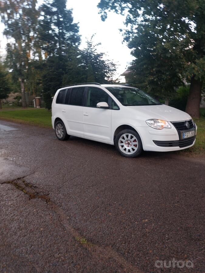 Volkswagen Touran 1 generation [restyling] Minivan 5-doors