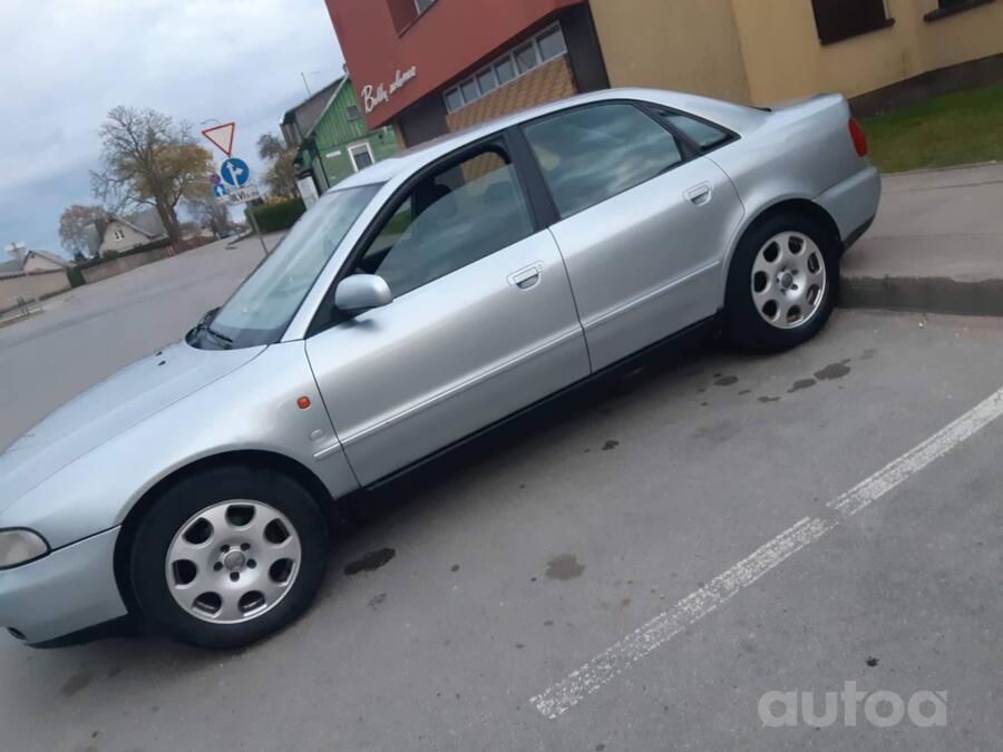 Audi A4 B5 Sedan