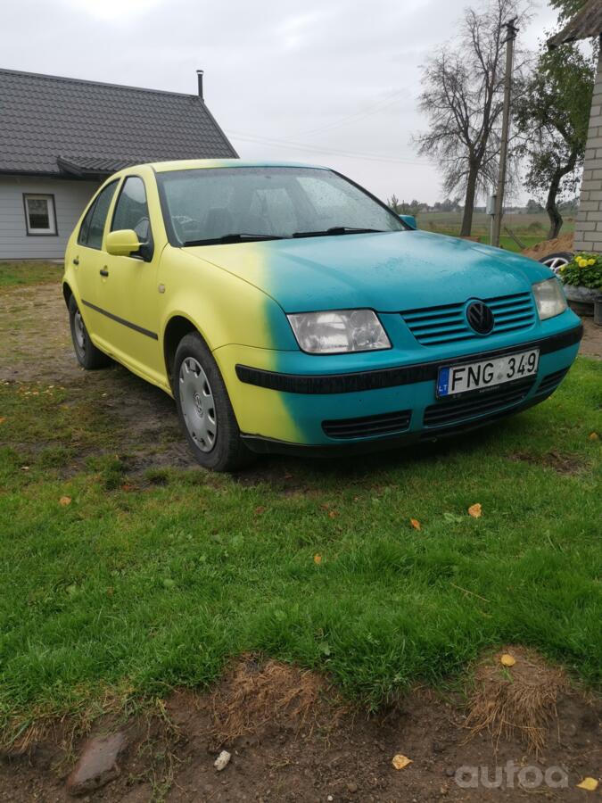 Volkswagen Bora 1 generation Sedan