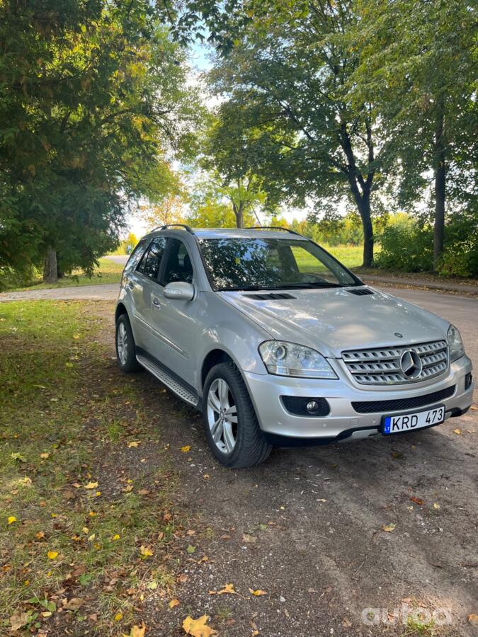 Mercedes-Benz M-Class W164 Crossover 5-doors