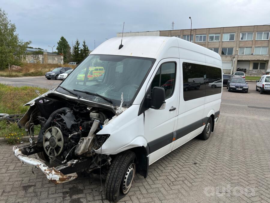 Mercedes-Benz Sprinter Second generation