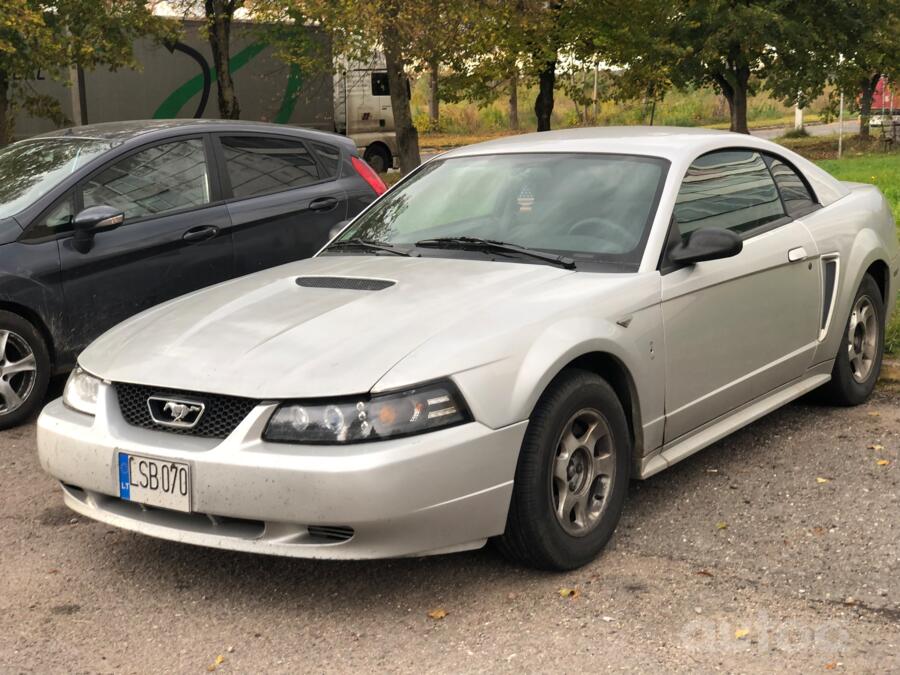 Ford Mustang 4 generation Coupe