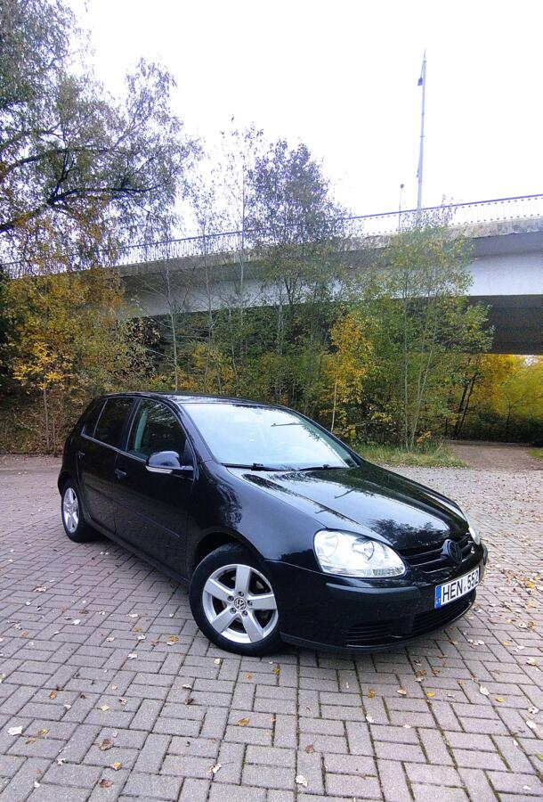 Volkswagen Golf 5 generation Hatchback 5-doors